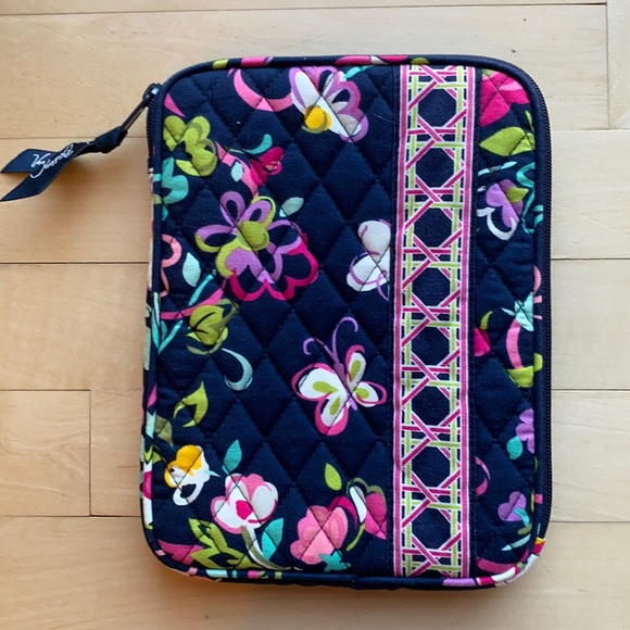 Vera Bradley Accessories - Vera Bradley Mini iPad Quilted Case